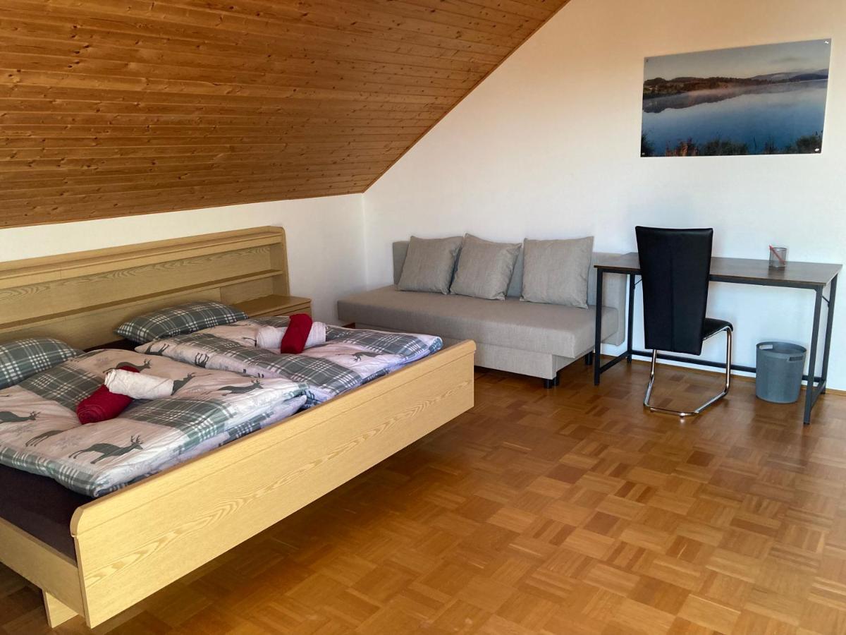 Koerners Ferienwohnung Am Fusse Des Voithenbergs Furth im Wald Exterior photo